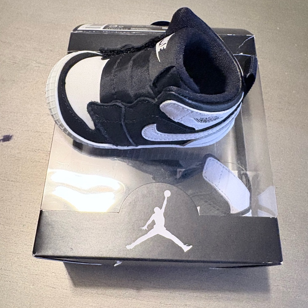 Jordan Kids Black and White High-Top Baby/Toddler Sneakers